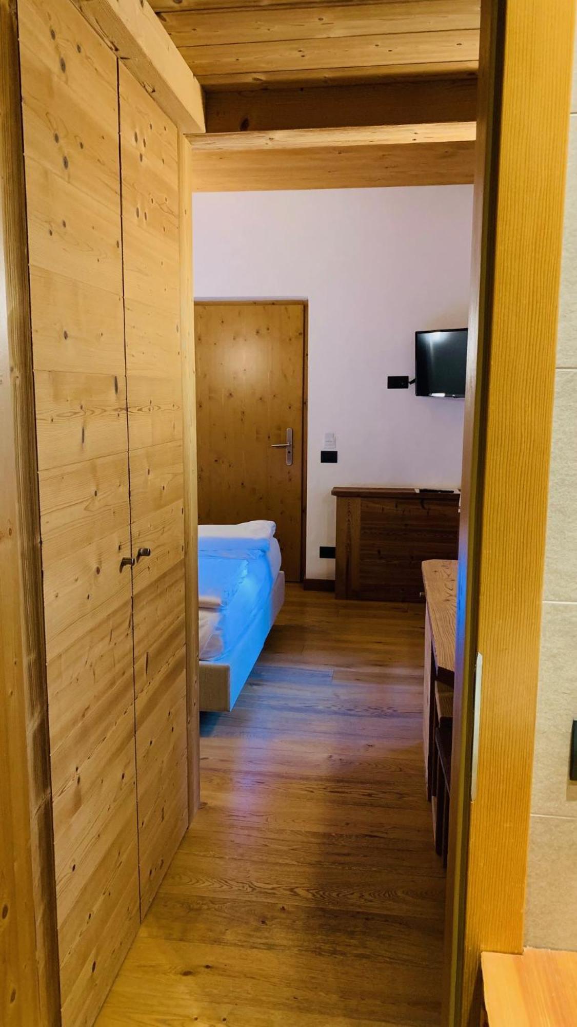 Baita Fraina Cortina dʼAmpezzo Exteriör bild