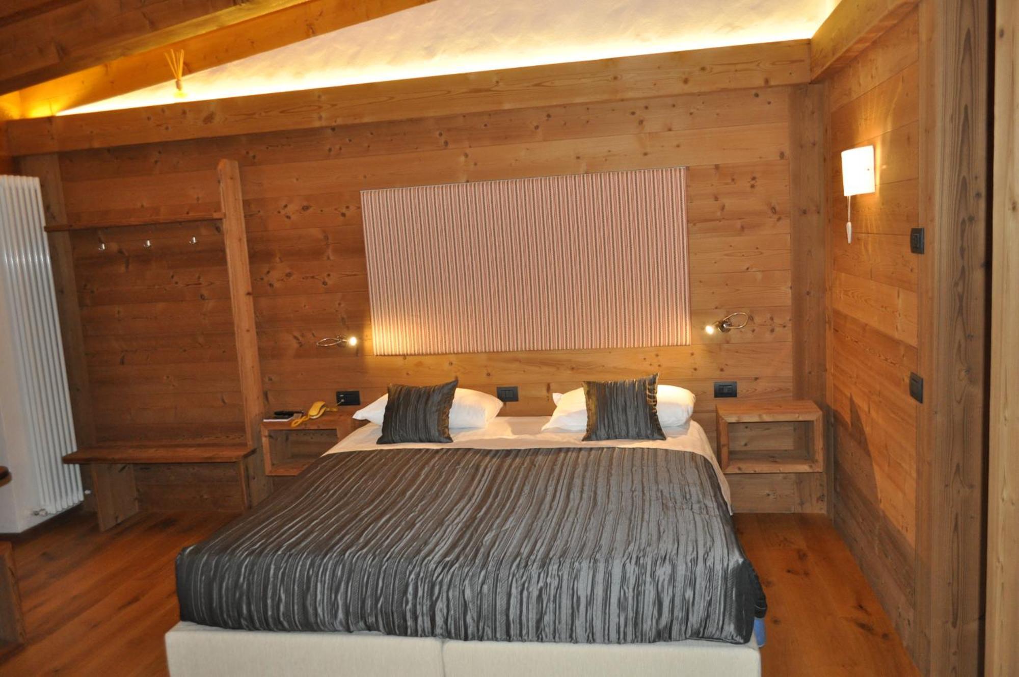 Baita Fraina Cortina dʼAmpezzo Rum bild