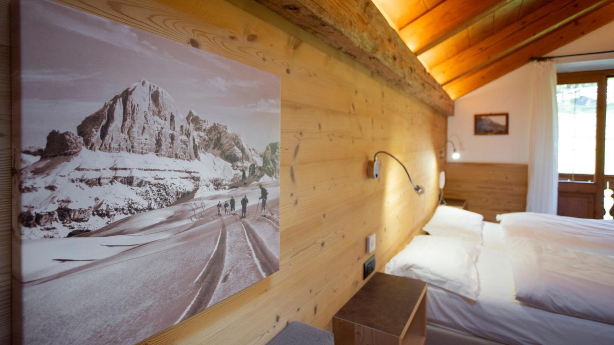 Baita Fraina Cortina dʼAmpezzo Exteriör bild